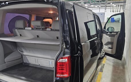 Volkswagen Multivan T6 рестайлинг, 2015 год, 3 600 000 рублей, 4 фотография