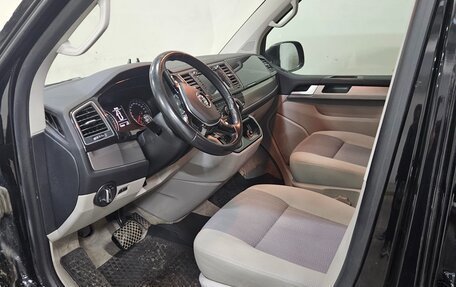 Volkswagen Multivan T6 рестайлинг, 2015 год, 3 600 000 рублей, 10 фотография