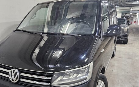 Volkswagen Multivan T6 рестайлинг, 2015 год, 3 600 000 рублей, 16 фотография