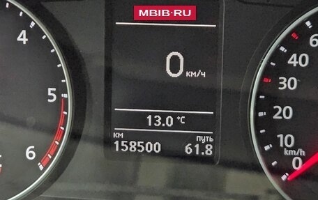 Volkswagen Multivan T6 рестайлинг, 2015 год, 3 600 000 рублей, 12 фотография