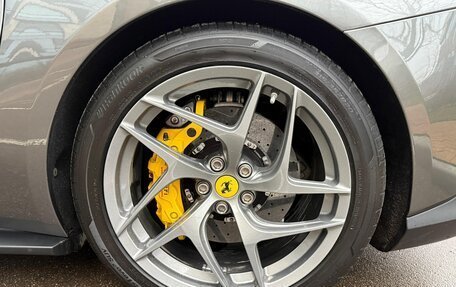 Ferrari 812, 2018 год, 26 900 000 рублей, 14 фотография