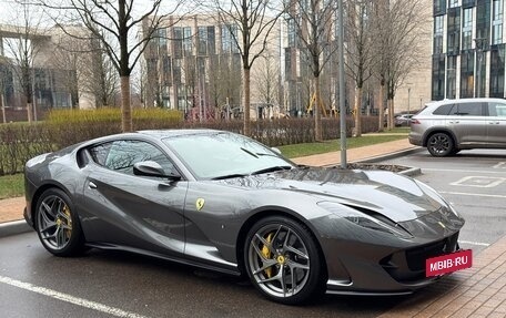 Ferrari 812, 2018 год, 26 900 000 рублей, 8 фотография