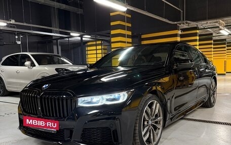 BMW 7 серия, 2018 год, 4 400 000 рублей, 2 фотография
