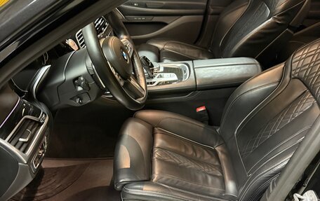 BMW 7 серия, 2018 год, 4 400 000 рублей, 13 фотография