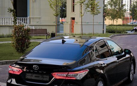 Toyota Camry, 2020 год, 3 280 000 рублей, 3 фотография