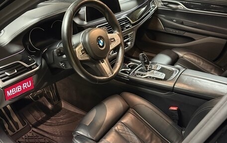 BMW 7 серия, 2018 год, 4 400 000 рублей, 11 фотография