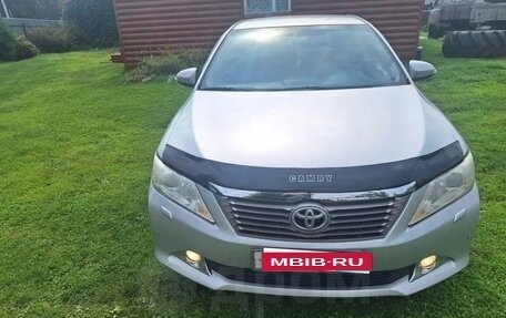 Toyota Camry, 2012 год, 1 750 000 рублей, 2 фотография