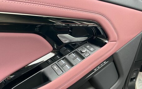 Land Rover Range Rover Evoque II, 2025 год, 7 100 000 рублей, 15 фотография