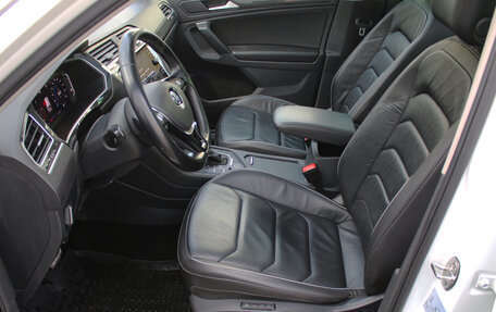 Volkswagen Tiguan II, 2019 год, 2 950 000 рублей, 7 фотография