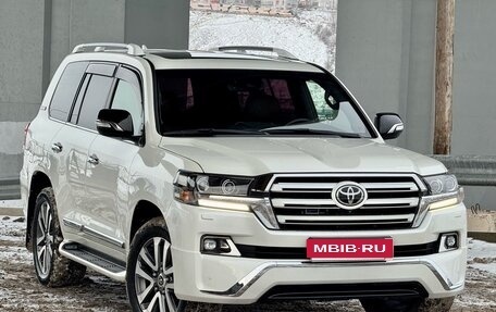 Toyota Land Cruiser 200, 2016 год, 6 490 000 рублей, 7 фотография