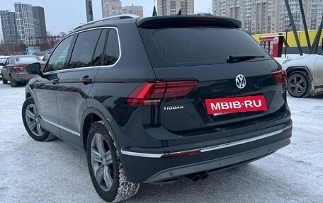 Volkswagen Tiguan II, 2018 год, 3 100 000 рублей, 6 фотография