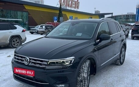 Volkswagen Tiguan II, 2018 год, 3 100 000 рублей, 8 фотография