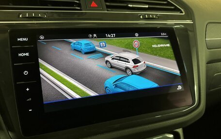 Volkswagen Tiguan II, 2022 год, 3 100 000 рублей, 21 фотография