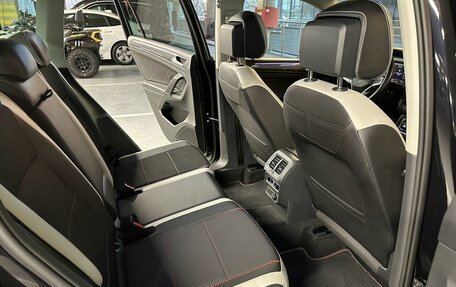 Volkswagen Tiguan II, 2022 год, 3 100 000 рублей, 30 фотография