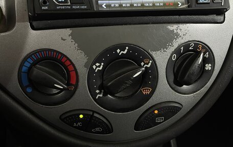 Ford Focus IV, 2004 год, 150 000 рублей, 13 фотография