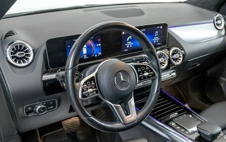 Mercedes-Benz GLA, 2020 год, 3 623 000 рублей, 15 фотография