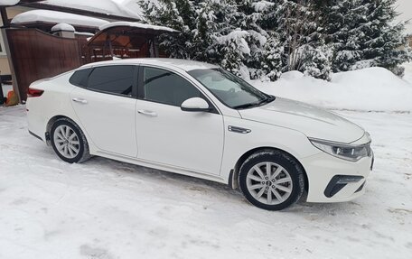 KIA Optima IV, 2019 год, 2 250 000 рублей, 9 фотография