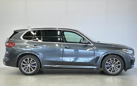 BMW X5, 2018 год, 6 800 000 рублей, 4 фотография