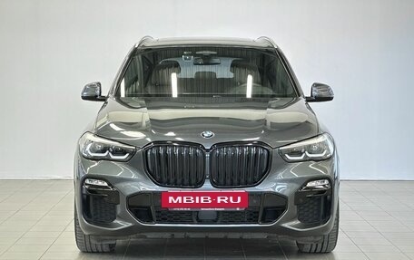 BMW X5, 2018 год, 6 800 000 рублей, 2 фотография