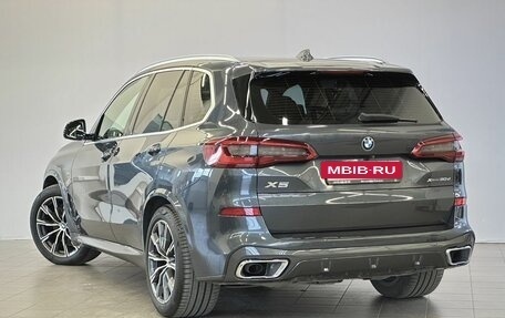 BMW X5, 2018 год, 6 800 000 рублей, 7 фотография