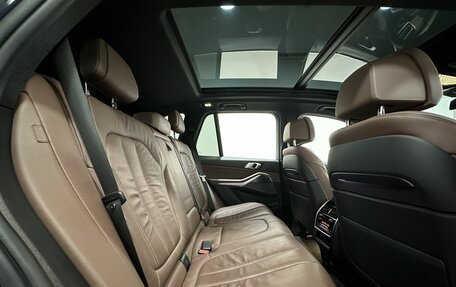 BMW X5, 2018 год, 6 800 000 рублей, 38 фотография