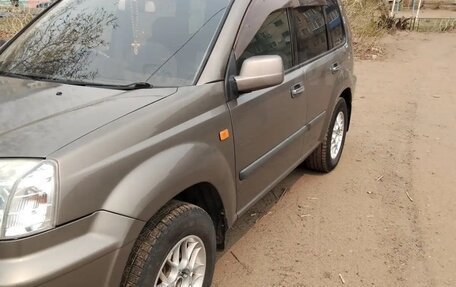 Nissan X-Trail, 2002 год, 650 000 рублей, 2 фотография