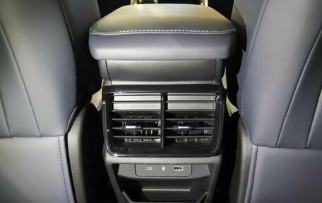 Geely Atlas, 2025 год, 3 918 000 рублей, 16 фотография