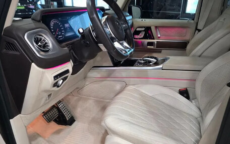 Mercedes-Benz G-Класс AMG, 2023 год, 18 500 000 рублей, 10 фотография