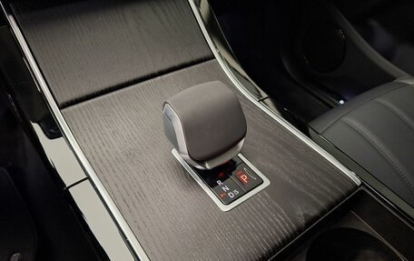 Land Rover Range Rover Evoque II, 2025 год, 7 035 000 рублей, 13 фотография