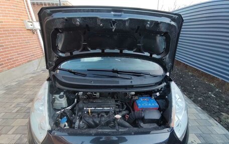 KIA Venga I, 2011 год, 750 000 рублей, 5 фотография