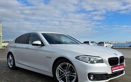 BMW 5 серия, 2016 год, 2 555 000 рублей, 2 фотография