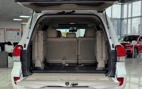 Toyota Land Cruiser 200, 2010 год, 2 999 000 рублей, 7 фотография