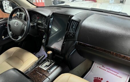 Toyota Land Cruiser 200, 2010 год, 2 999 000 рублей, 11 фотография