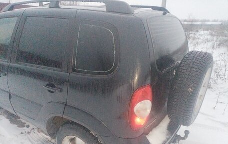 Chevrolet Niva I рестайлинг, 2012 год, 450 000 рублей, 4 фотография