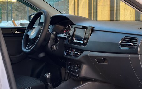 Volkswagen Polo VI (EU Market), 2022 год, 890 000 рублей, 28 фотография