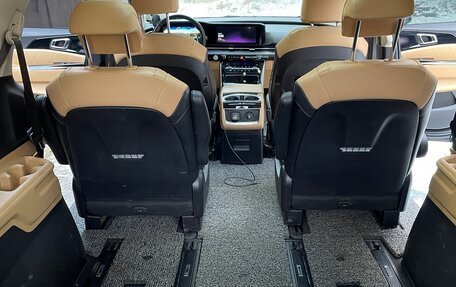 KIA Carnival, 2020 год, 3 100 000 рублей, 21 фотография