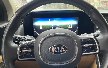 KIA Carnival, 2020 год, 3 100 000 рублей, 28 фотография