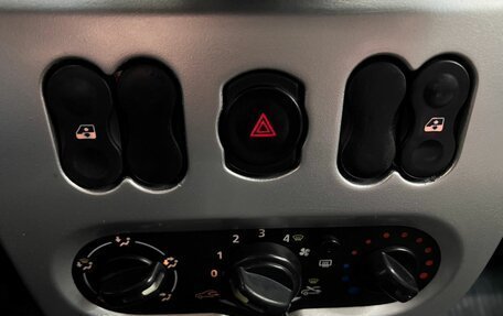 Renault Logan I, 2013 год, 390 000 рублей, 17 фотография