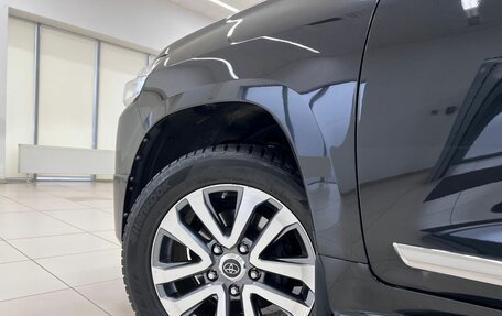 Toyota Land Cruiser 200, 2017 год, 6 520 000 рублей, 21 фотография