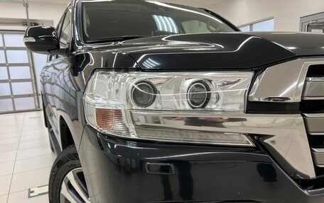 Toyota Land Cruiser 200, 2017 год, 6 520 000 рублей, 22 фотография