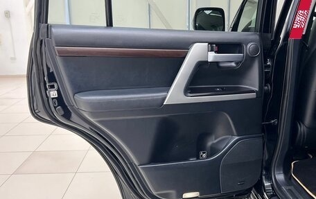 Toyota Land Cruiser 200, 2017 год, 6 520 000 рублей, 39 фотография