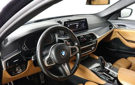 BMW 5 серия, 2020 год, 4 400 000 рублей, 11 фотография