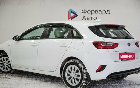 KIA cee'd III, 2018 год, 1 940 000 рублей, 2 фотография
