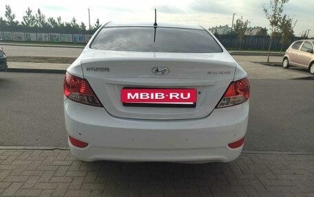 Hyundai Solaris II рестайлинг, 2012 год, 900 000 рублей, 16 фотография