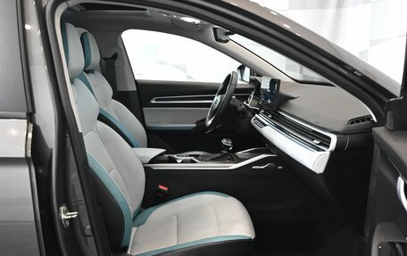 Geely Emgrand, 2023 год, 1 750 000 рублей, 12 фотография