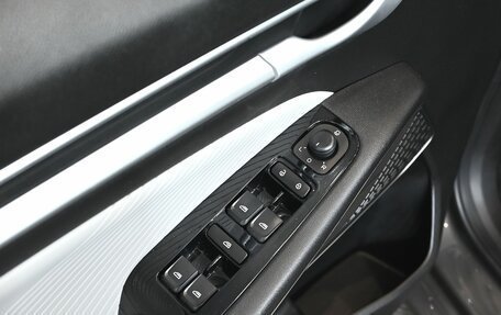 Geely Emgrand, 2023 год, 1 750 000 рублей, 19 фотография