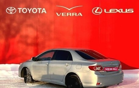 Toyota Corolla, 2011 год, 815 000 рублей, 3 фотография