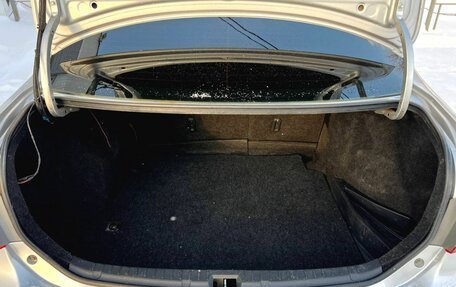 Toyota Corolla, 2011 год, 815 000 рублей, 11 фотография