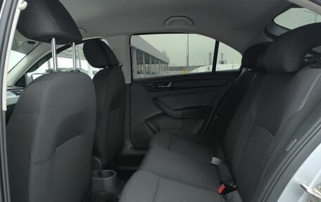 Skoda Rapid I, 2019 год, 1 260 000 рублей, 10 фотография