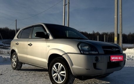 Hyundai Tucson III, 2008 год, 650 000 рублей, 4 фотография